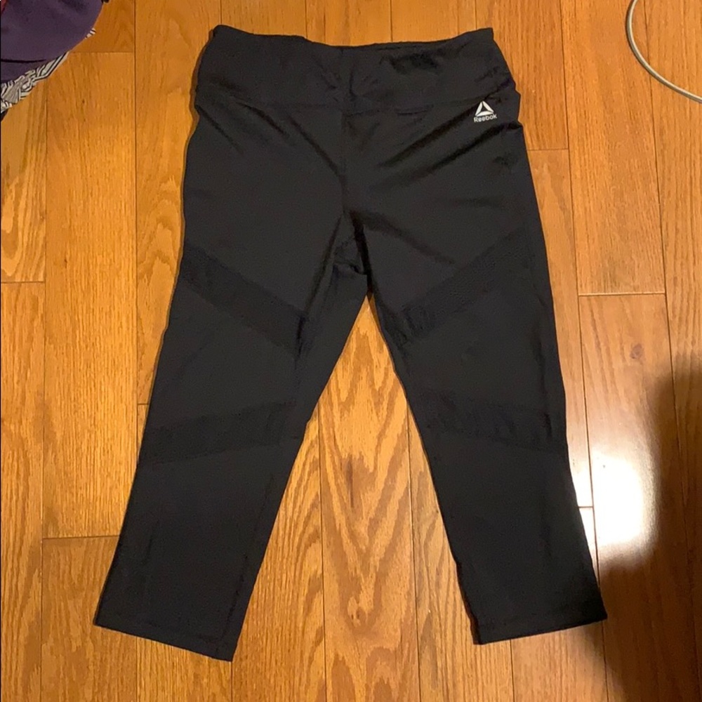 reebok athletic cropped leggings